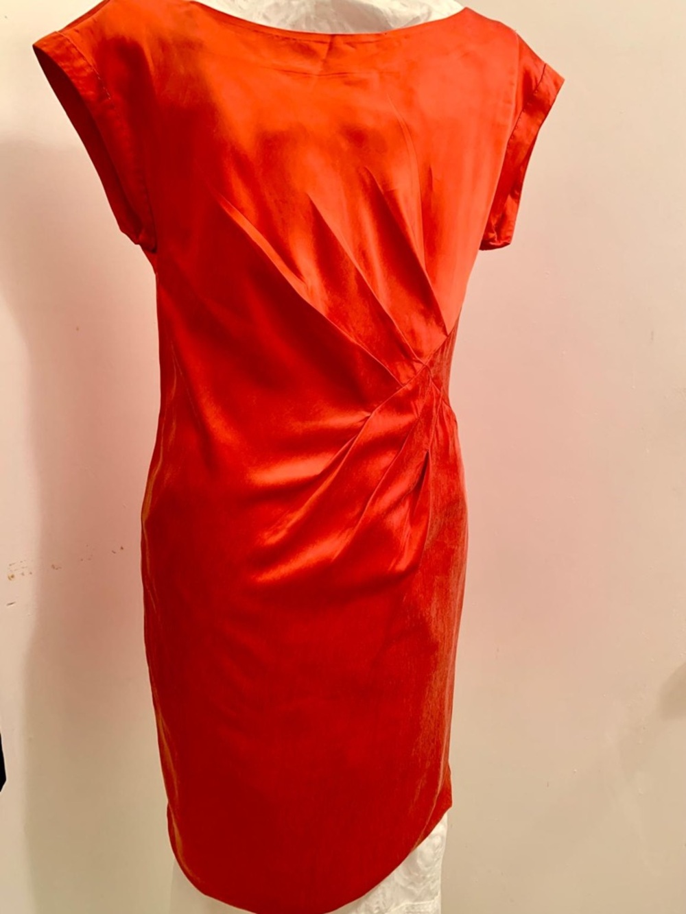 Diane Von Furstenberg for Neiman Marcus  Red Twist-Detail Midi Dress zs 8 silk
